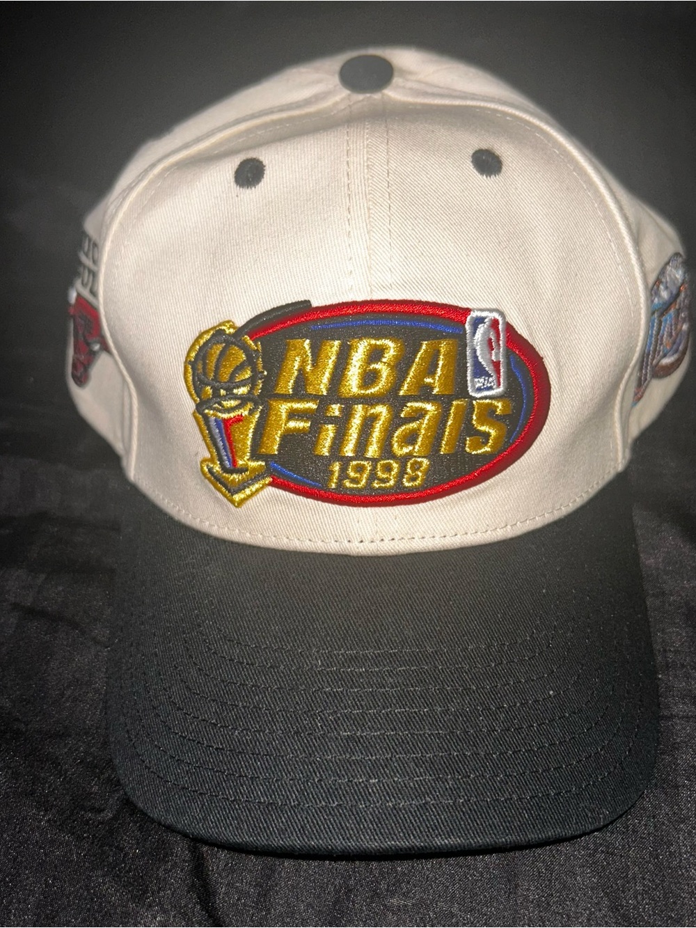 1998 NBA Finals Chicago Bulls Jazz Mitchell & Ness . SnapBack Embroidered Hat